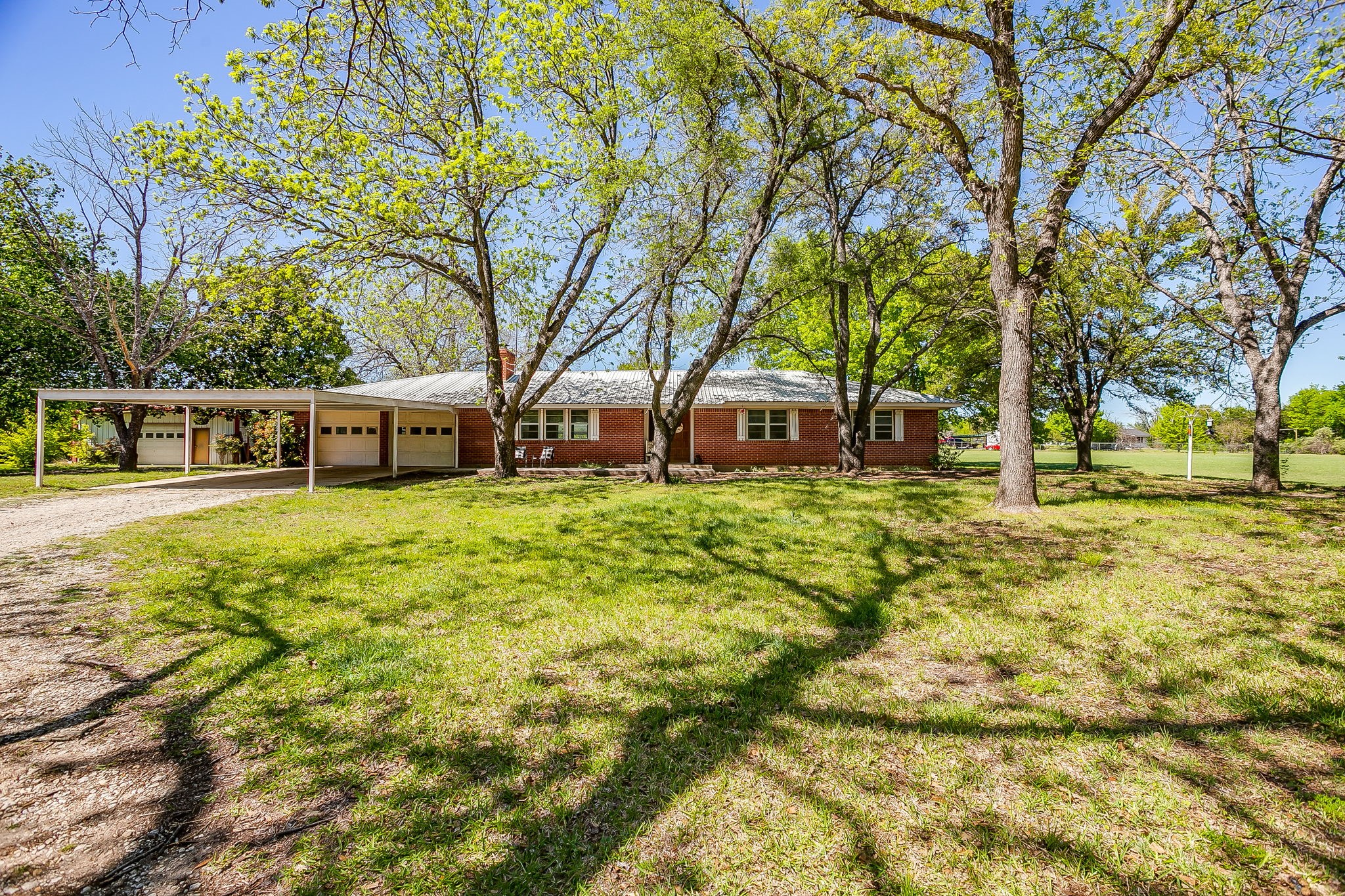 8216 Cleburne Highway Granbury TX 76049