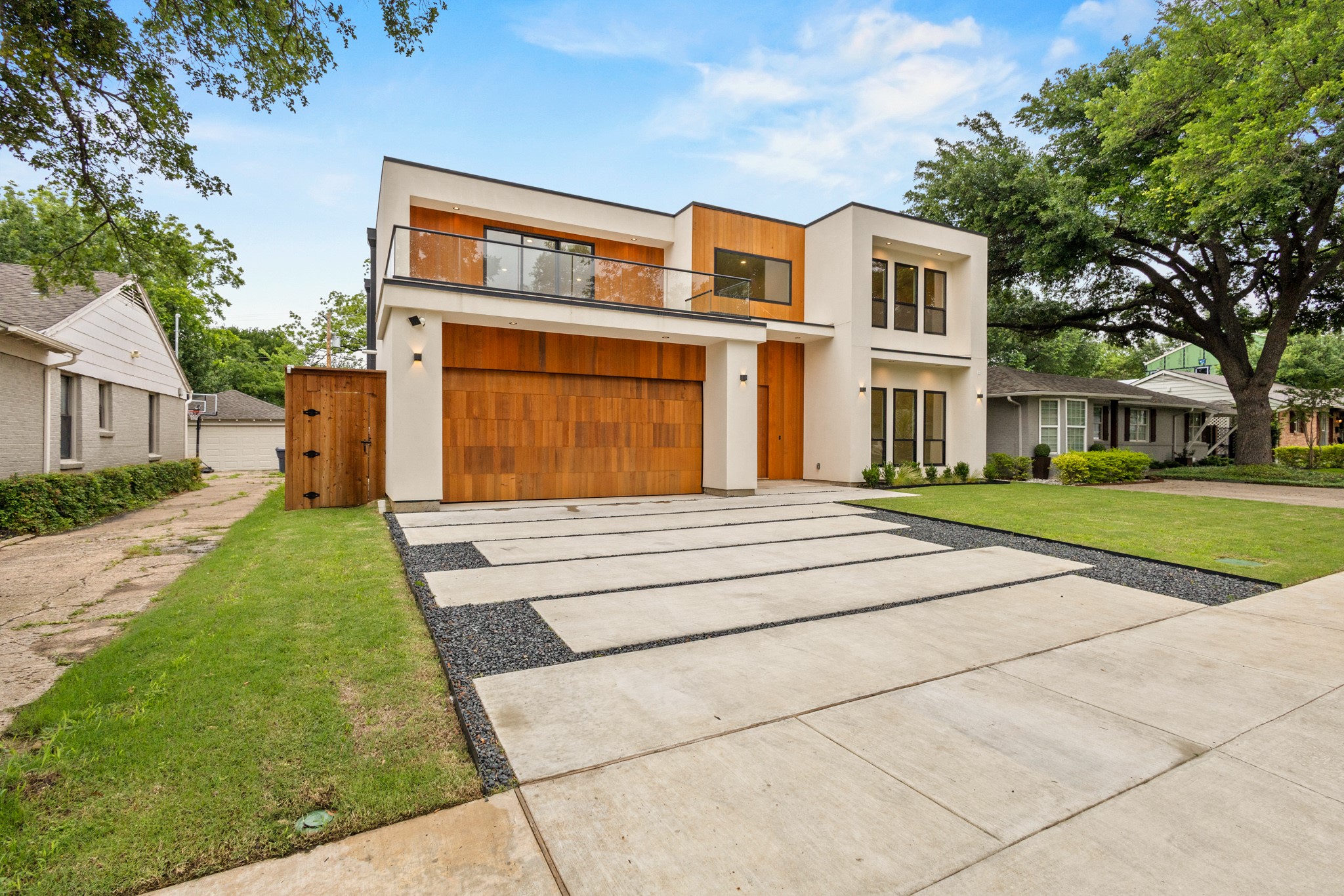 3715 Park Lane Dallas TX 75220