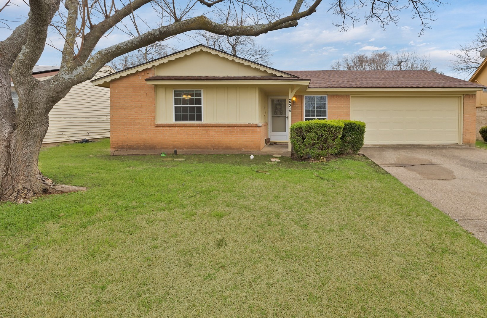 626 Thrush Avenue Duncanville TX 75116