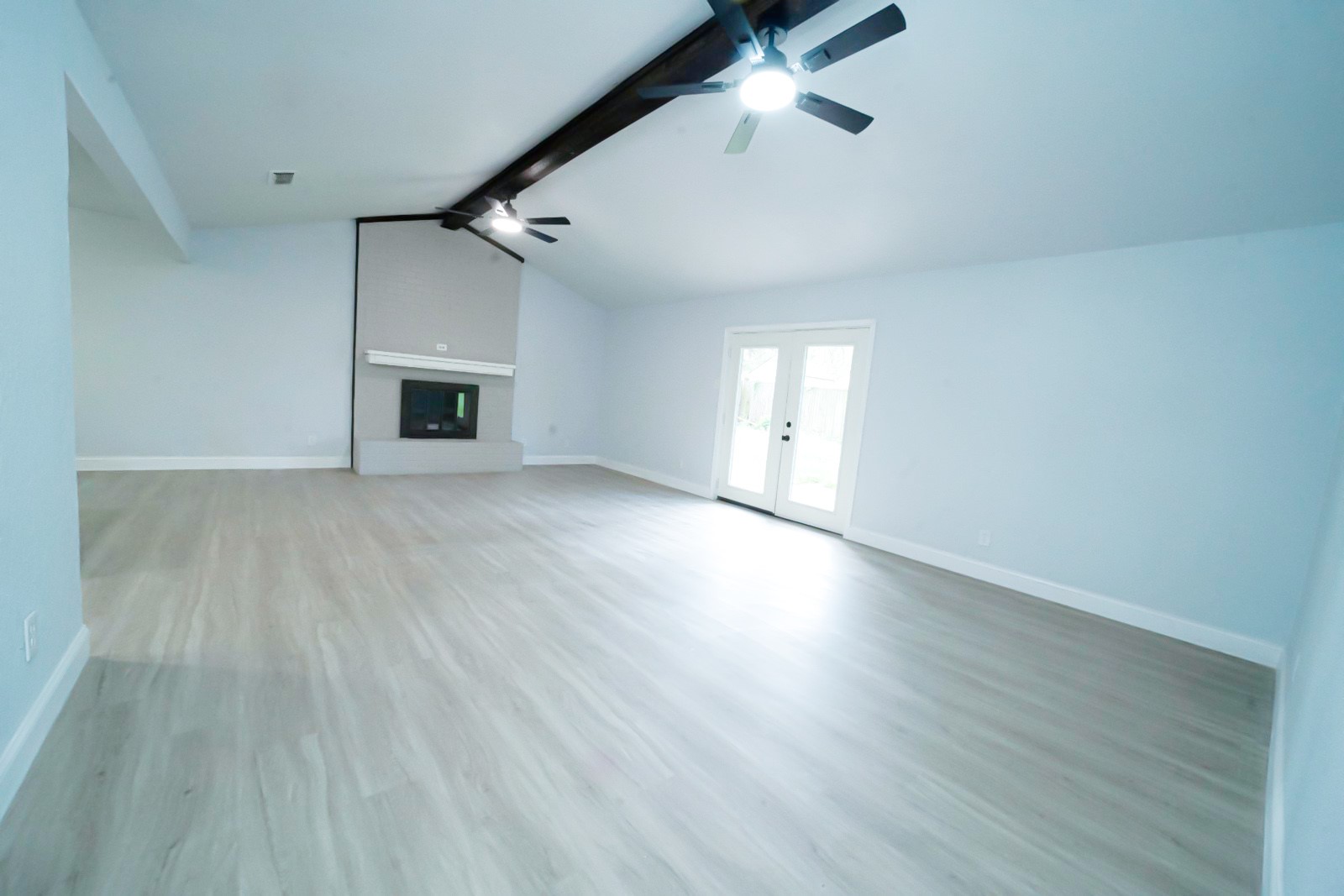 1432 Barron Lane Fort Worth TX 76112