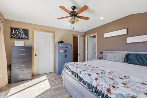 2119 County Road 2585 Alvord TX 76225