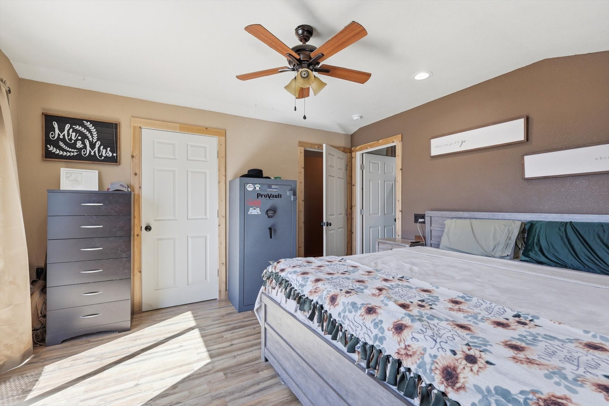 2119 County Road 2585 Alvord TX 76225