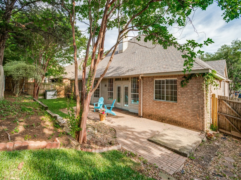 221 S Village Drive Mckinney TX 75072
