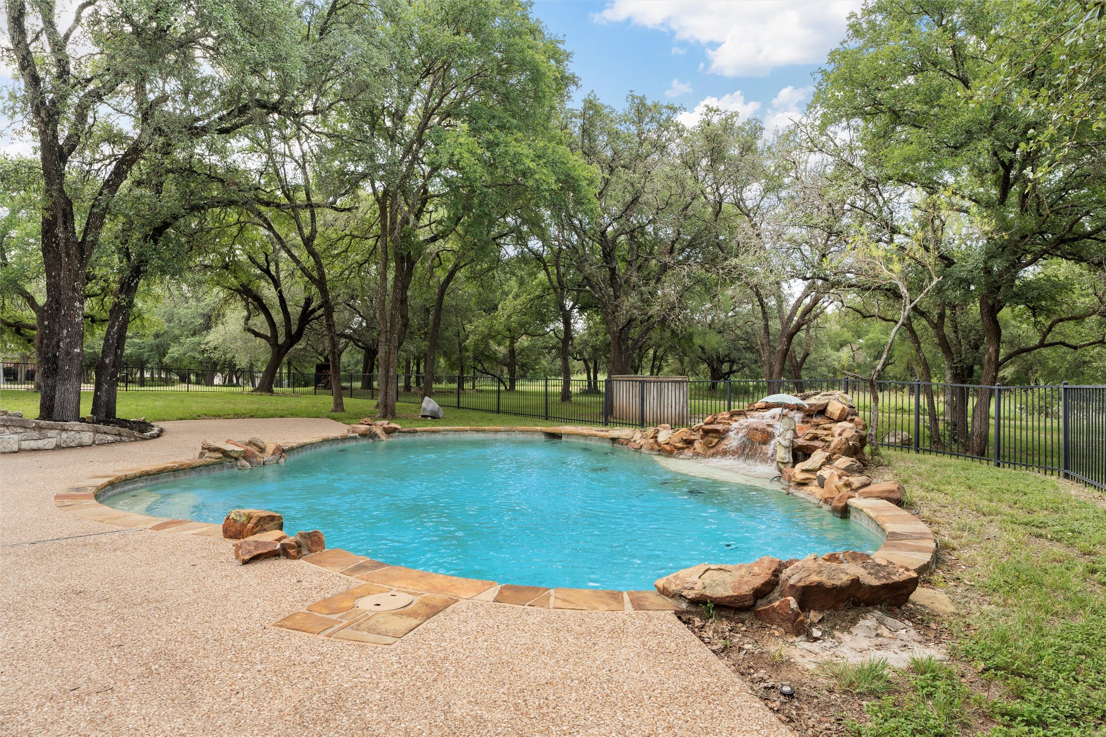 190 Winding Trail Crawford TX 76638