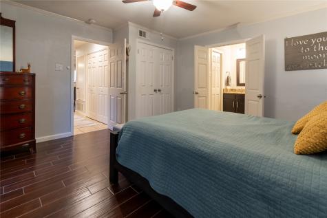 12206 Wightman Place Dallas TX 75243