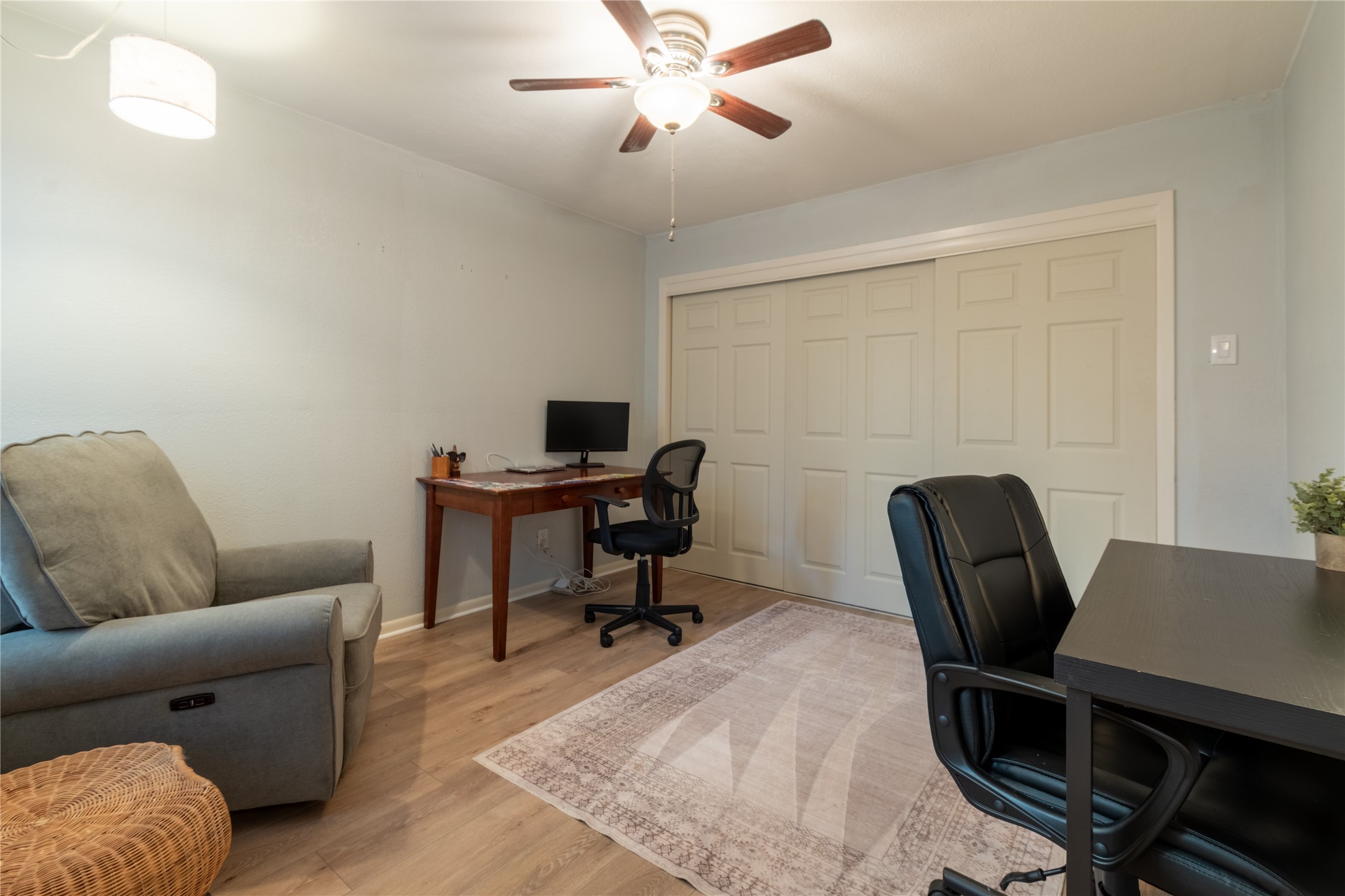 12206 Wightman Place Dallas TX 75243