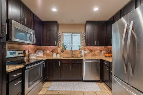 12206 Wightman Place Dallas TX 75243
