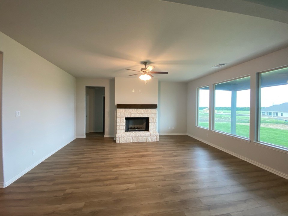 128 Hillview Trail Decatur TX 76234