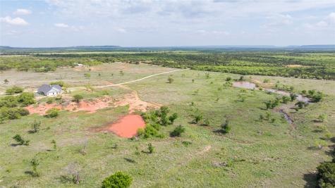 1700 County Road 207 Ovalo TX 79541