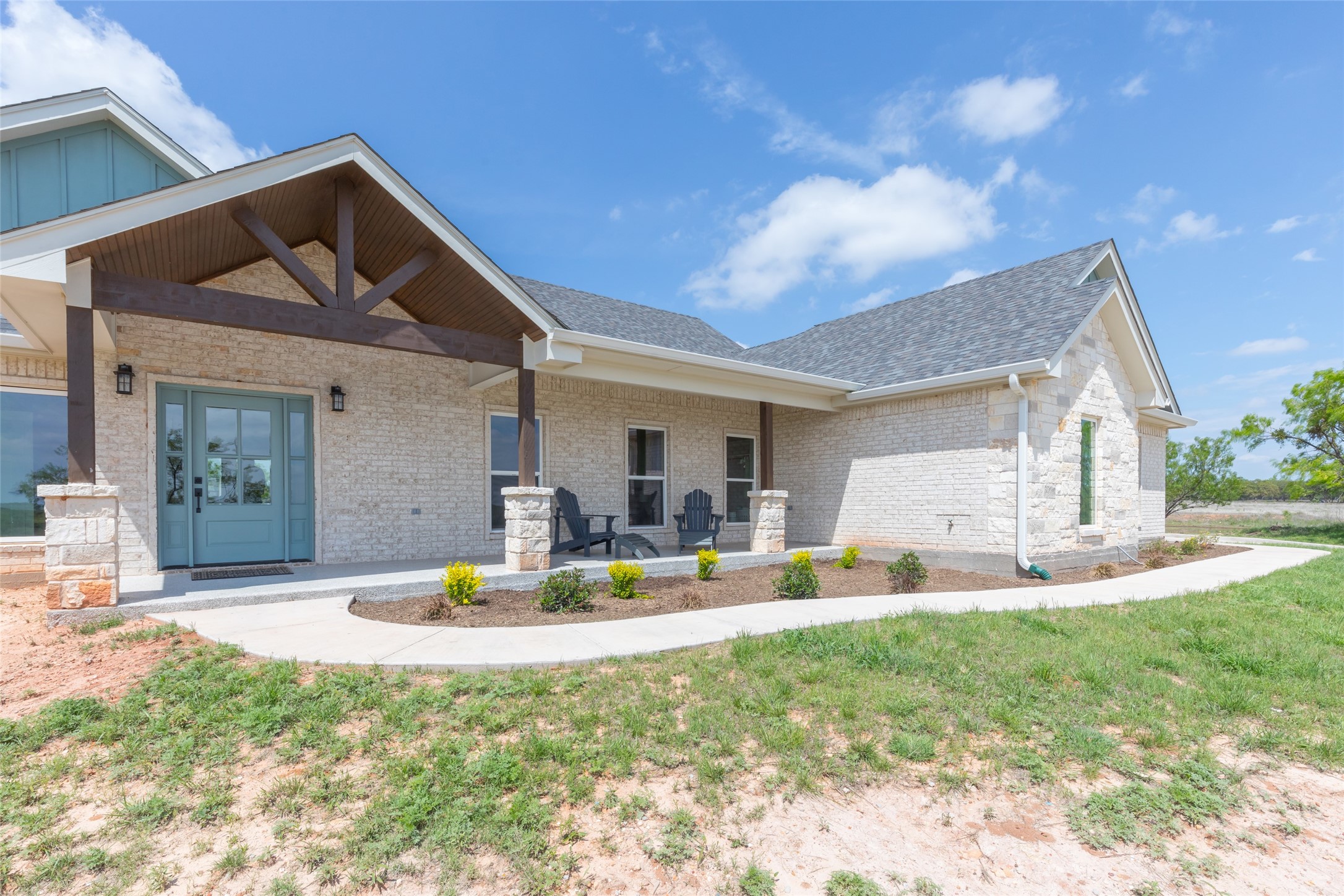 1700 County Road 207 Ovalo TX 79541