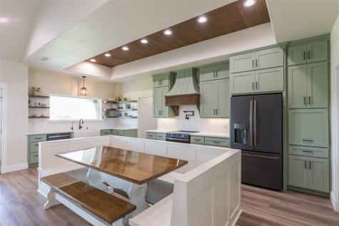 1700 County Road 207 Ovalo TX 79541