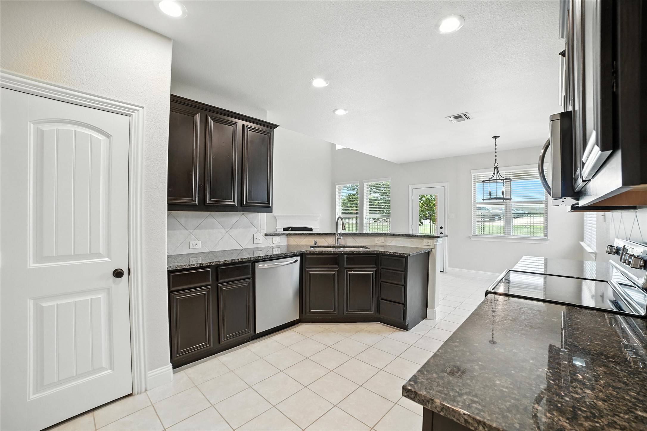 2404 Sabine Circle Royse City TX 75189