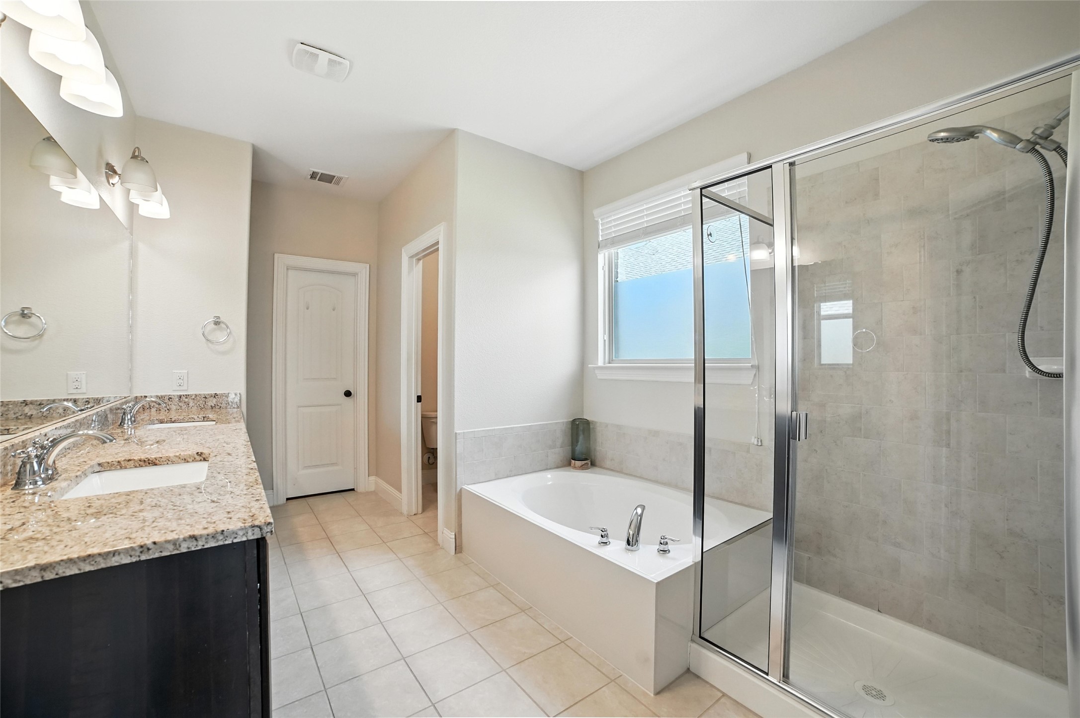 2404 Sabine Circle Royse City TX 75189
