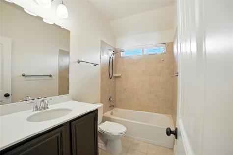 2404 Sabine Circle Royse City TX 75189
