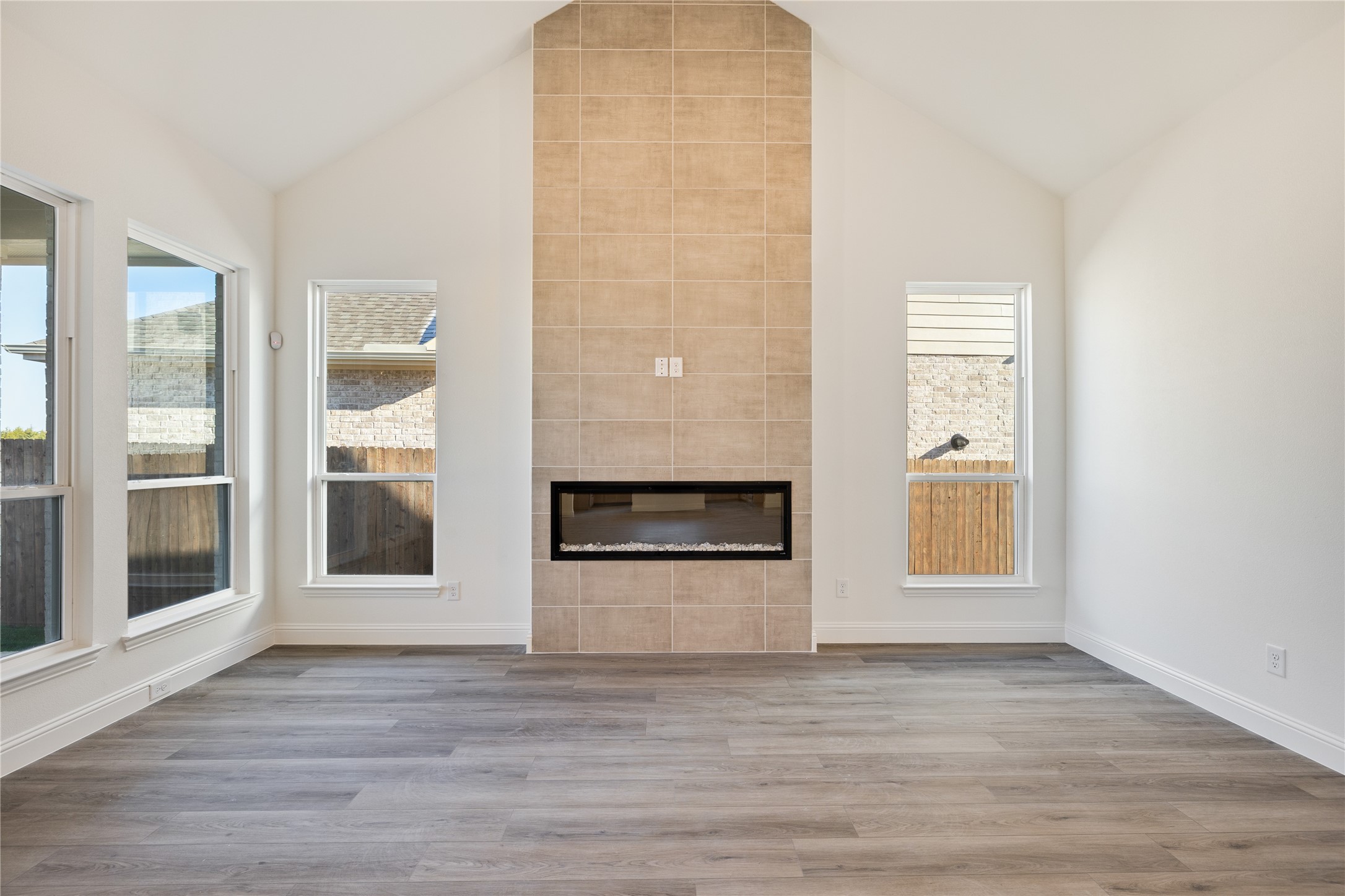 2804 Manchester Court Celina TX 75009