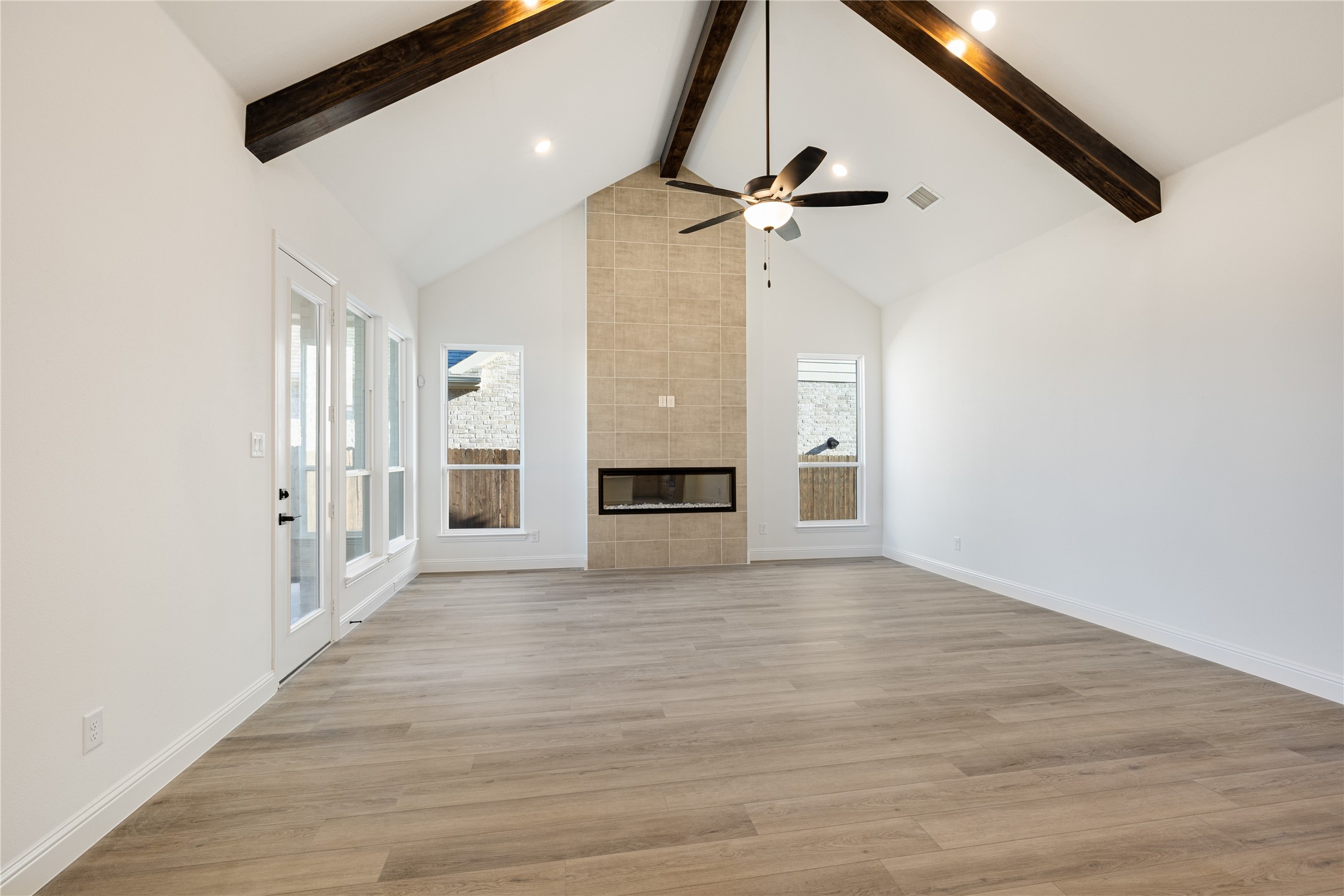 2804 Manchester Court Celina TX 75009