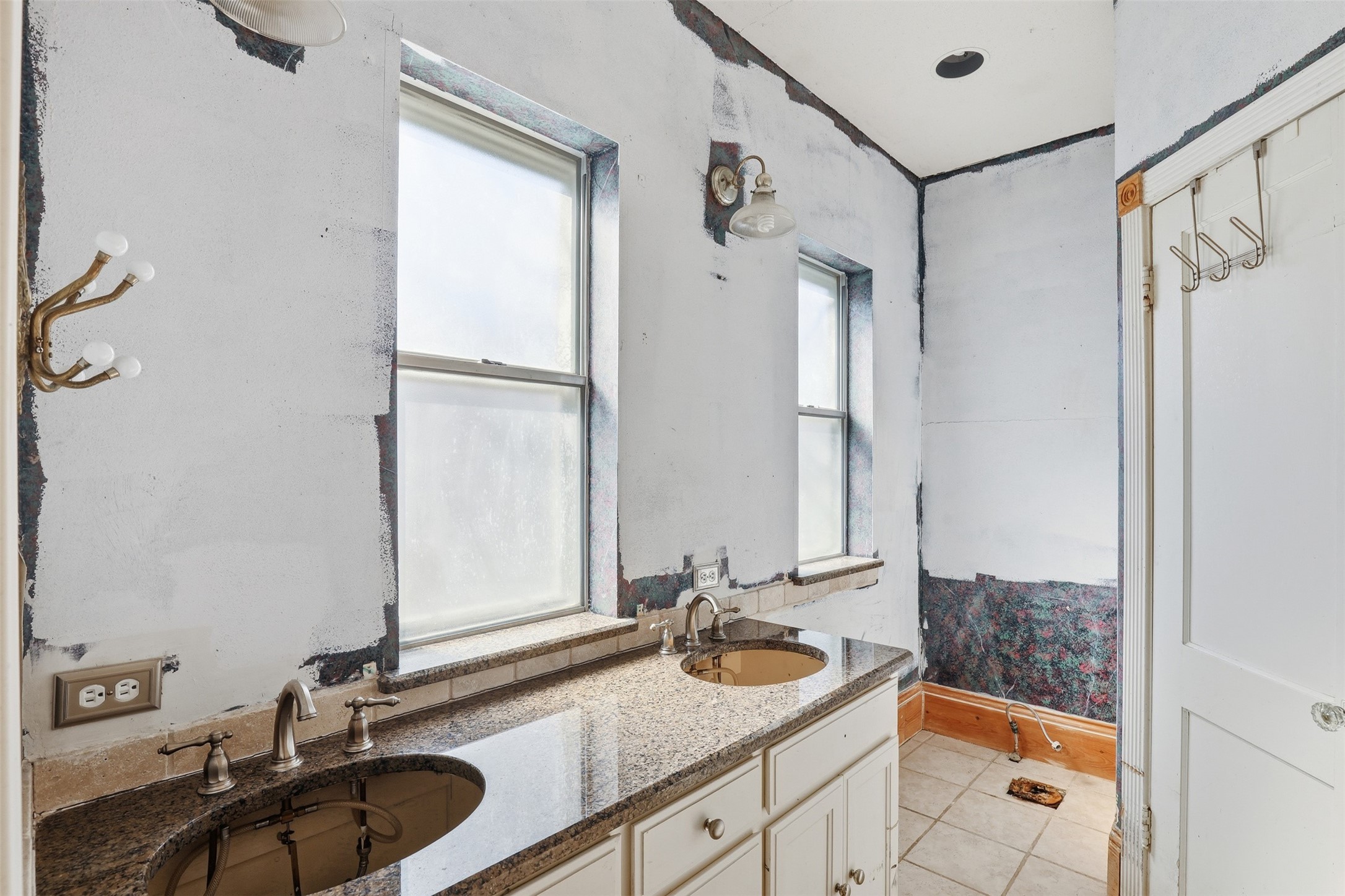 1409 Virginia Place Fort Worth TX 76107