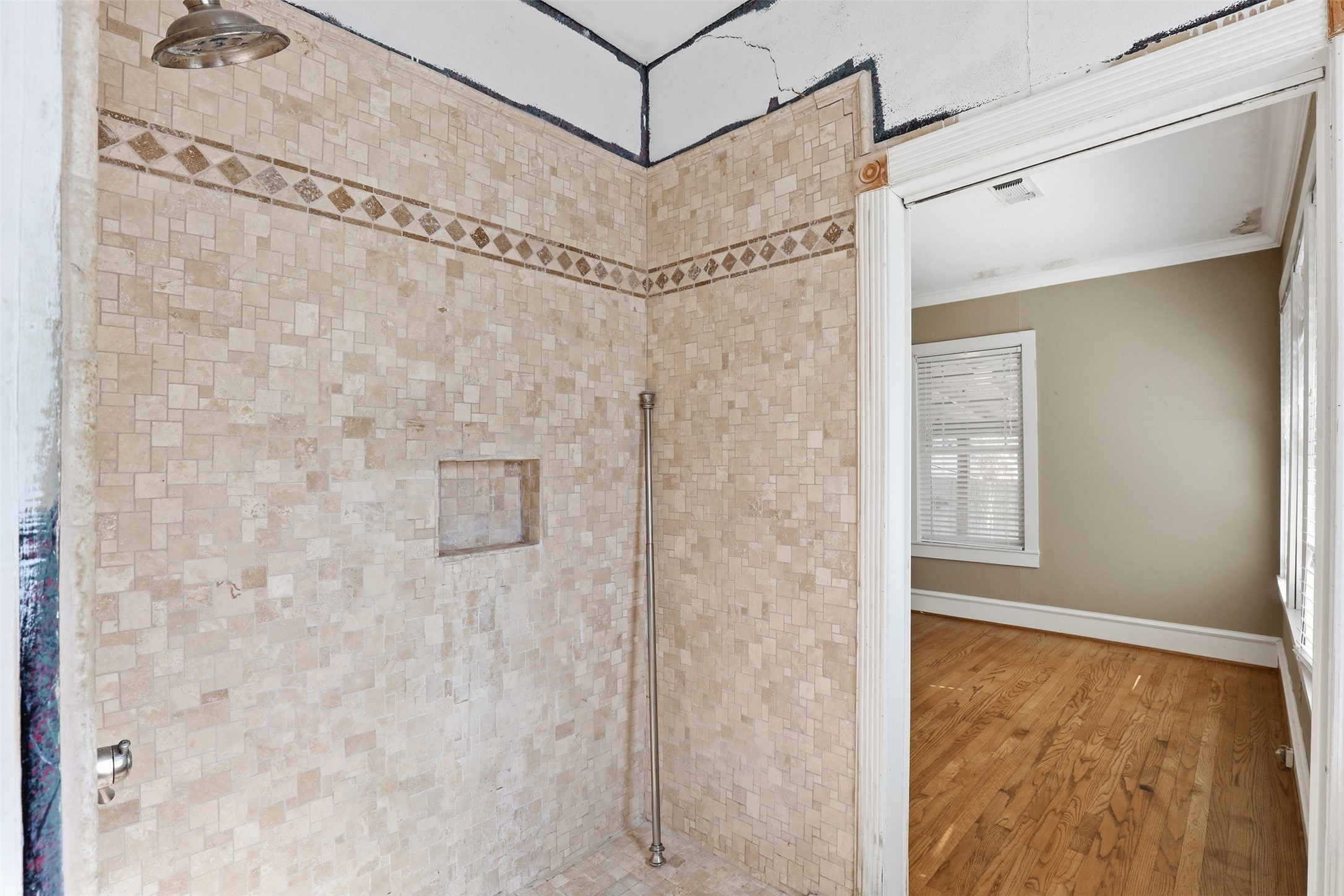 1409 Virginia Place Fort Worth TX 76107