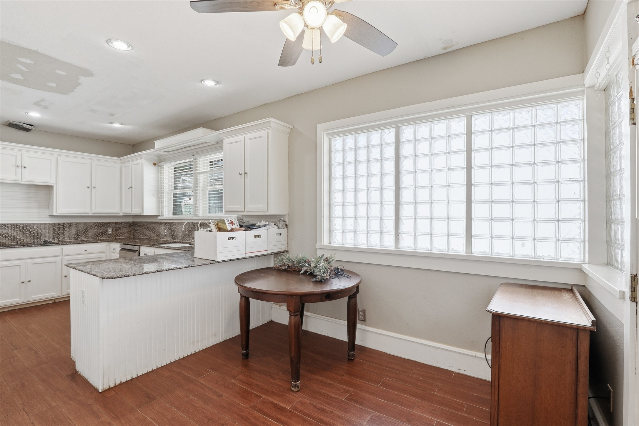 1409 Virginia Place Fort Worth TX 76107