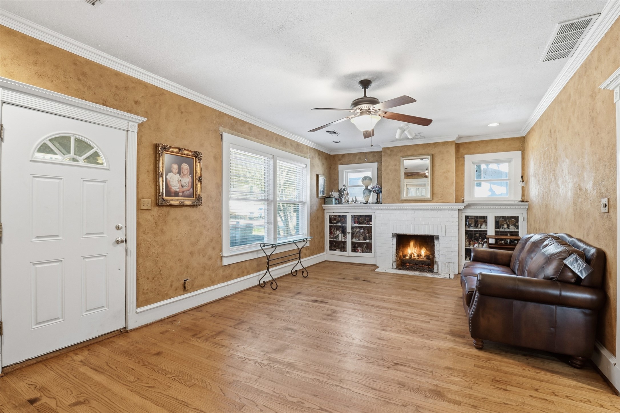 1409 Virginia Place Fort Worth TX 76107
