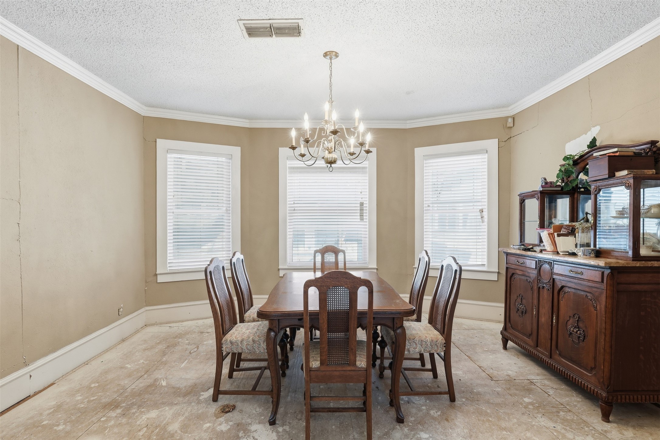 1409 Virginia Place Fort Worth TX 76107