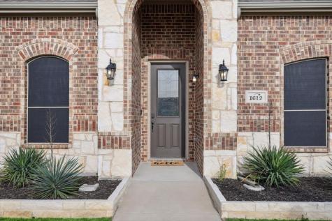 1612 Tyler Street Waxahachie TX 75165