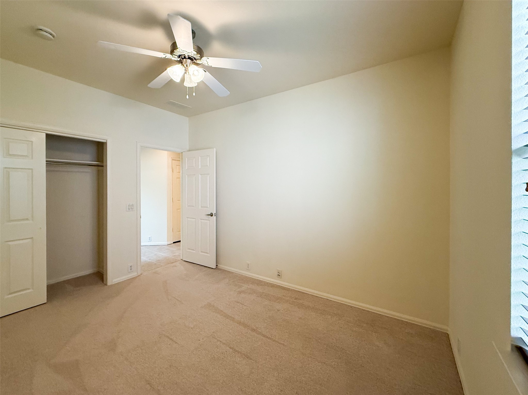 6820 Algarve Drive Denton TX 76210