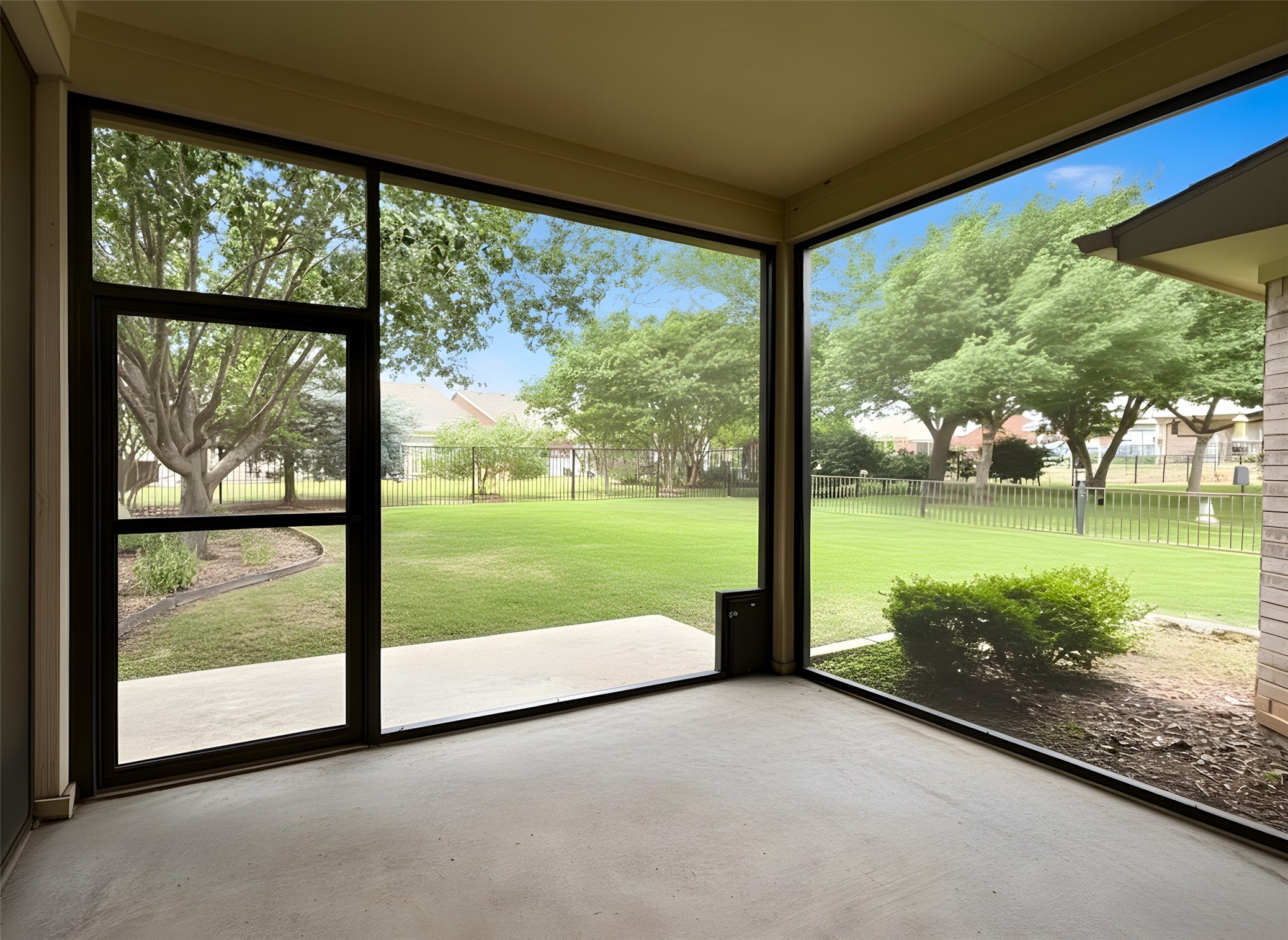 6820 Algarve Drive Denton TX 76210