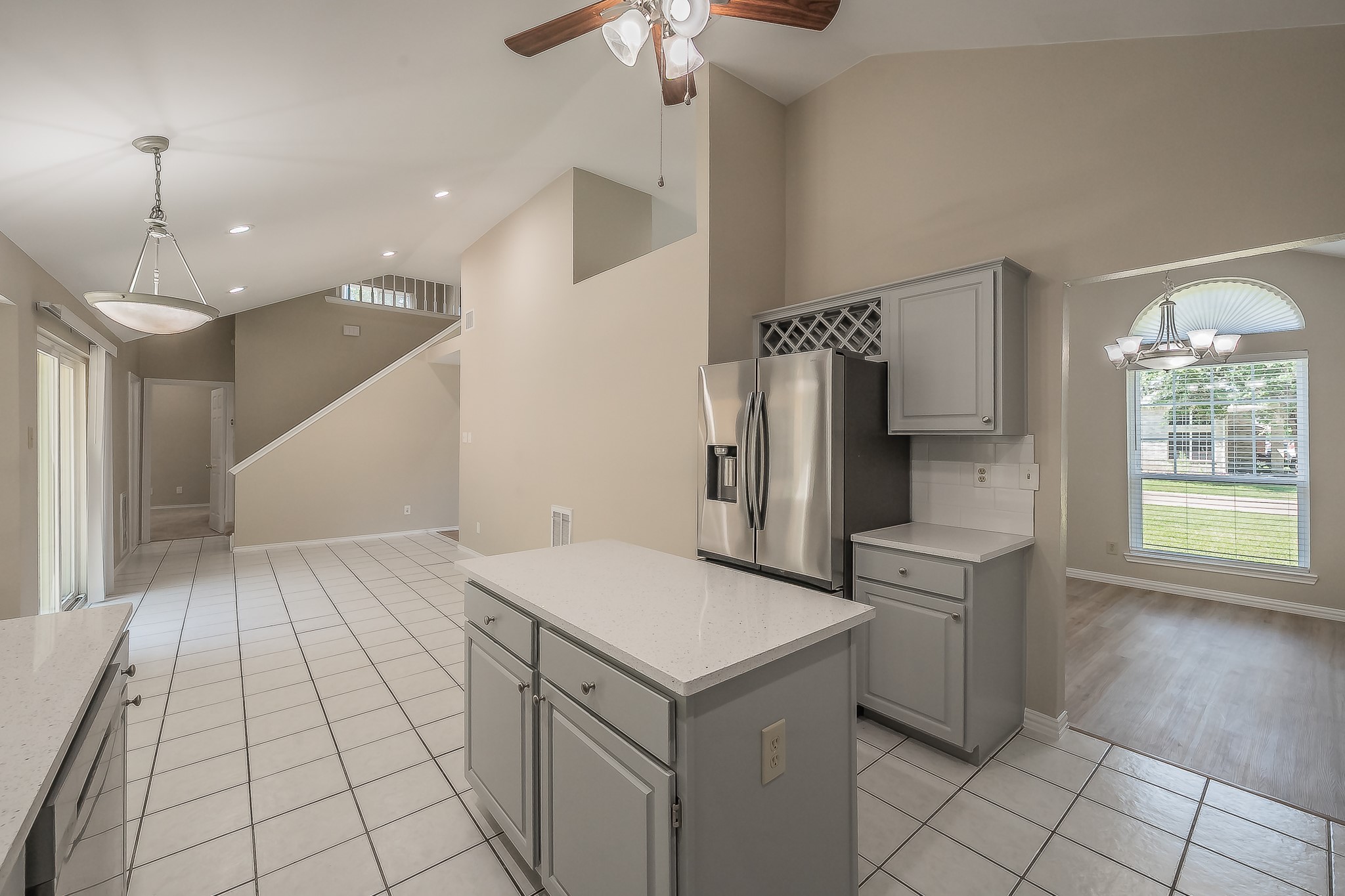 829 Brentwood Drive Grand Prairie TX 75052