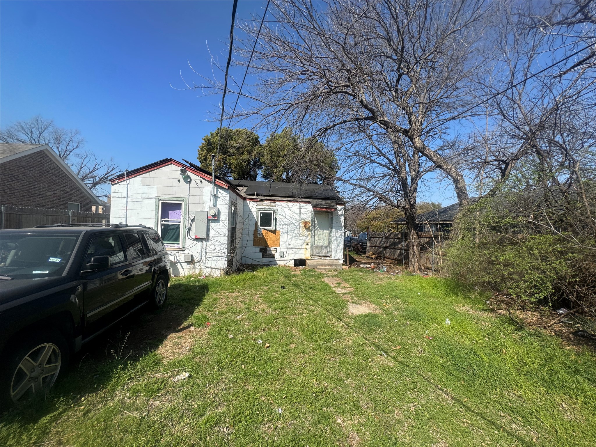 5933 Diaz Avenue Fort Worth TX 76107