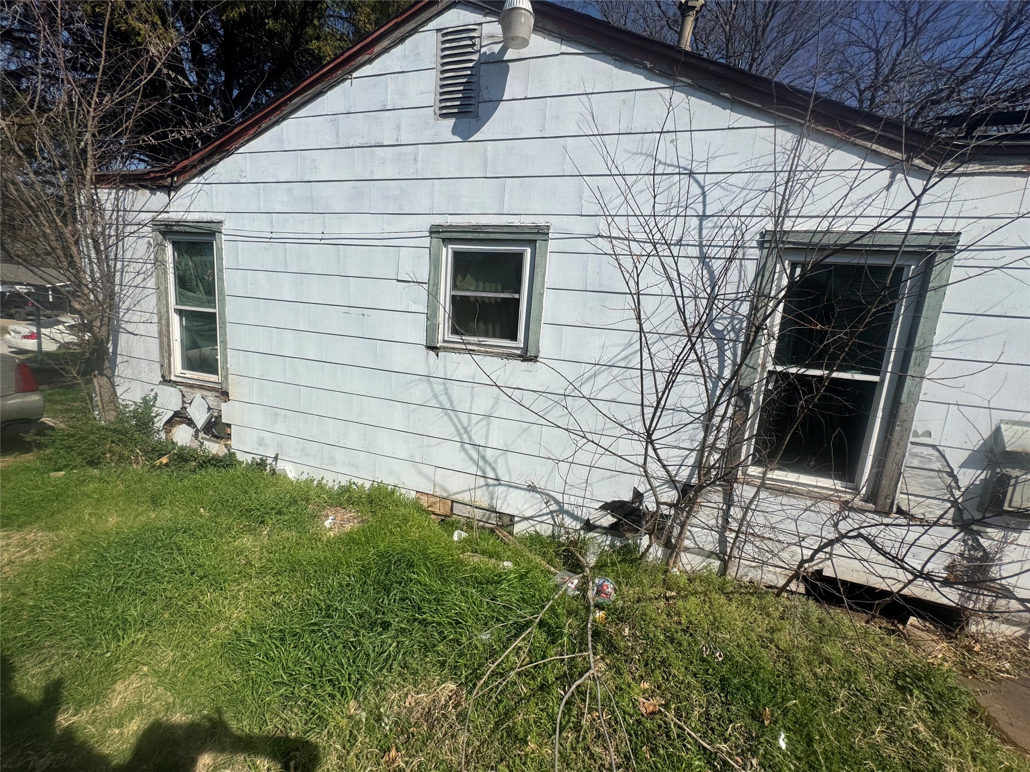 5933 Diaz Avenue Fort Worth TX 76107