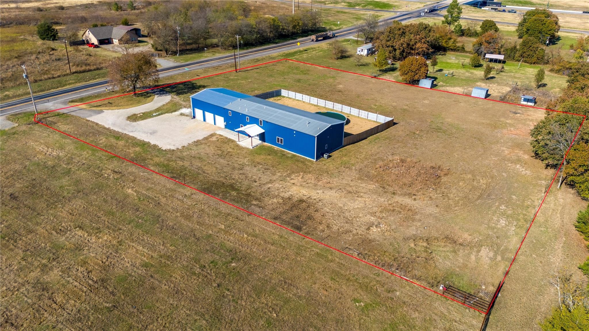 915 Ole Ambrose Bells TX 75414