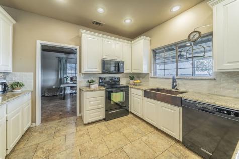 1992 Bledsoe Road Gunter TX 75058