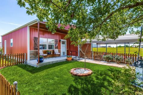 1992 Bledsoe Road Gunter TX 75058