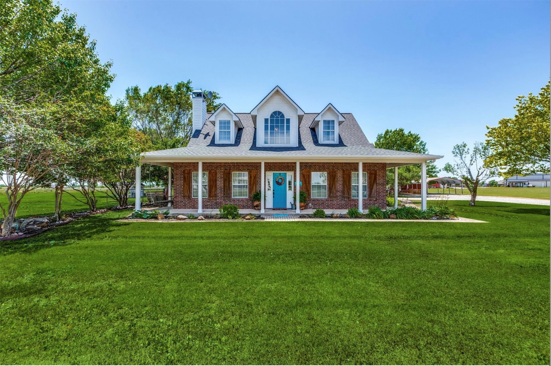 1992 Bledsoe Road Gunter TX 75058