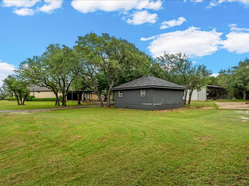 1072 Chapman Road Crawford TX 76638