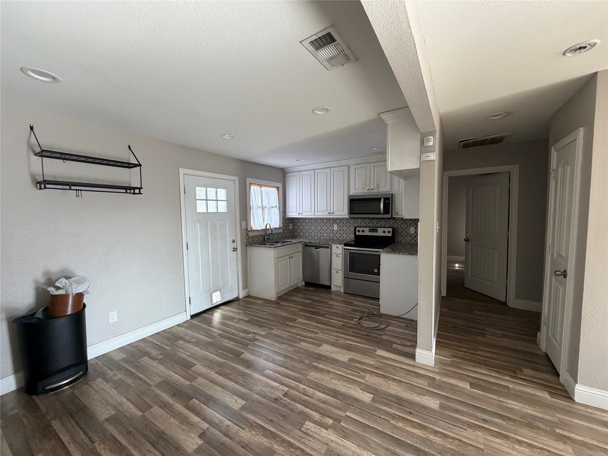 809 E Mulkey Street Fort Worth TX 76104