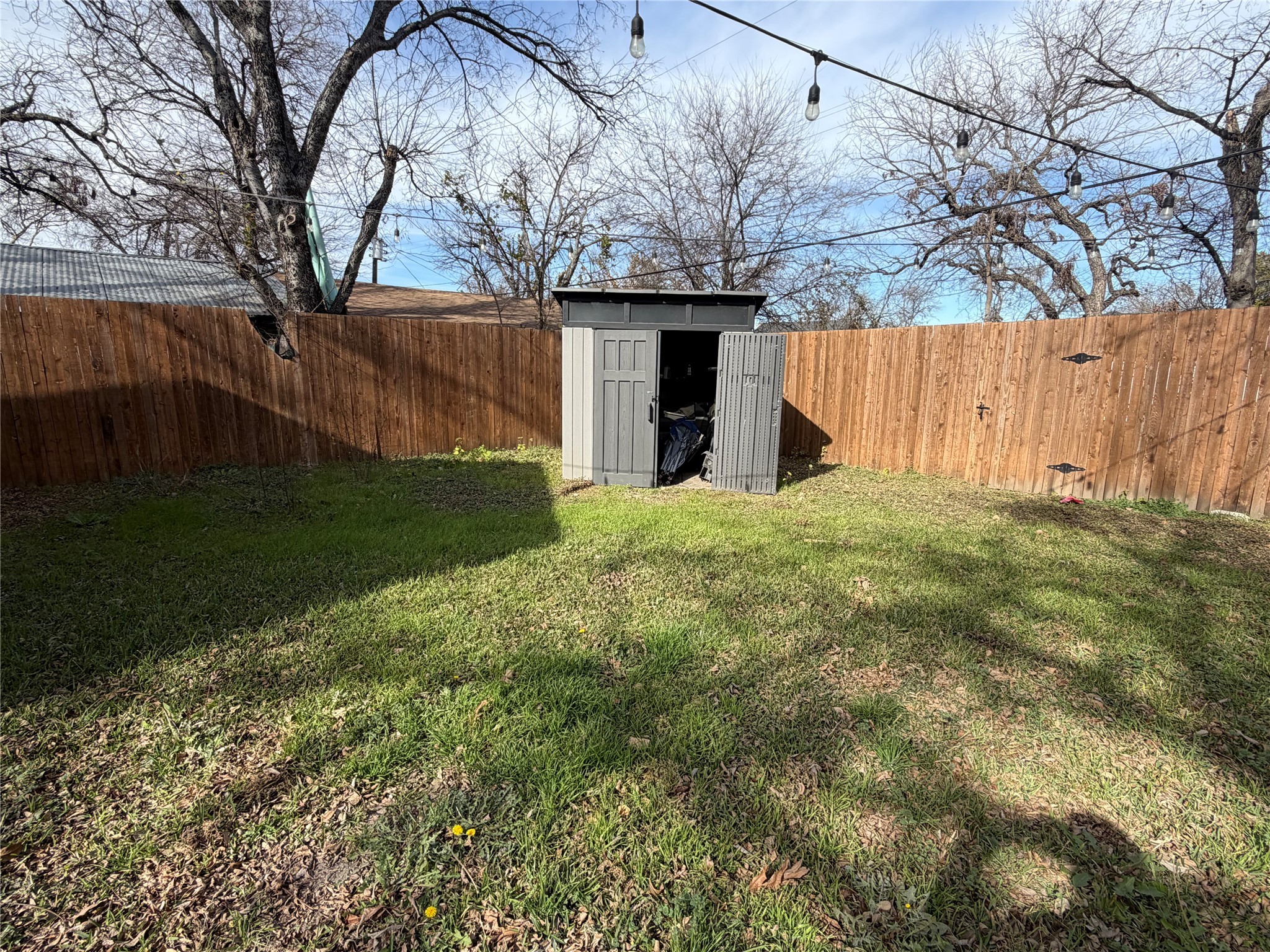 809 E Mulkey Street Fort Worth TX 76104