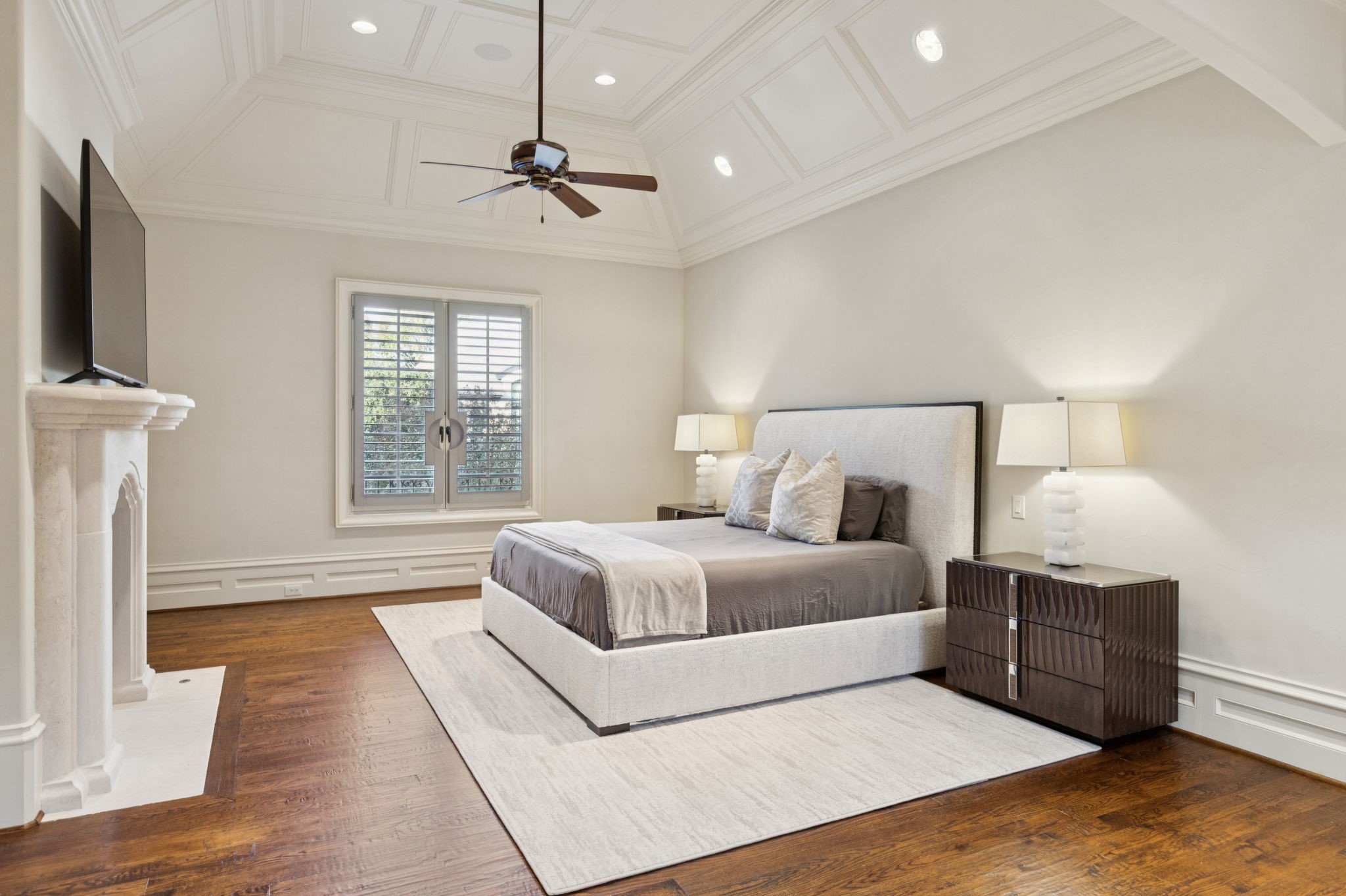 2 Bretton Creek Court Dallas TX 75220