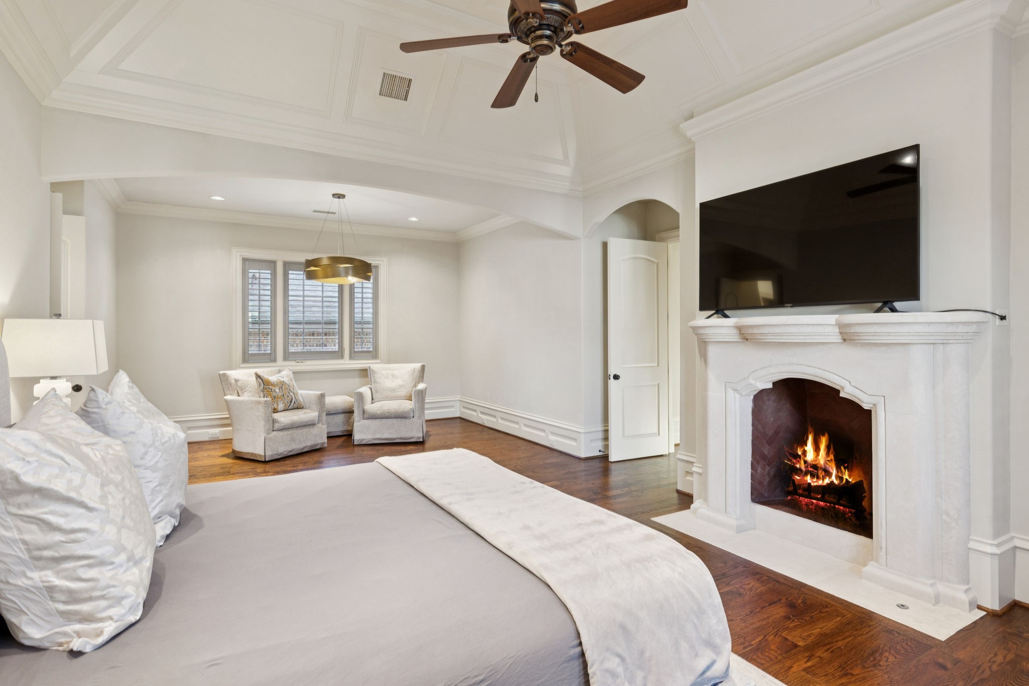 2 Bretton Creek Court Dallas TX 75220