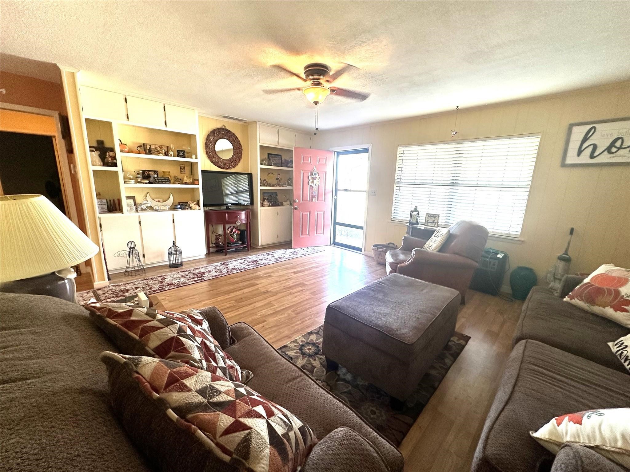 407 N Files Street Itasca TX 76055