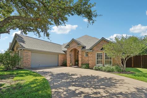 1414 The Lakes Court Keller TX 76248
