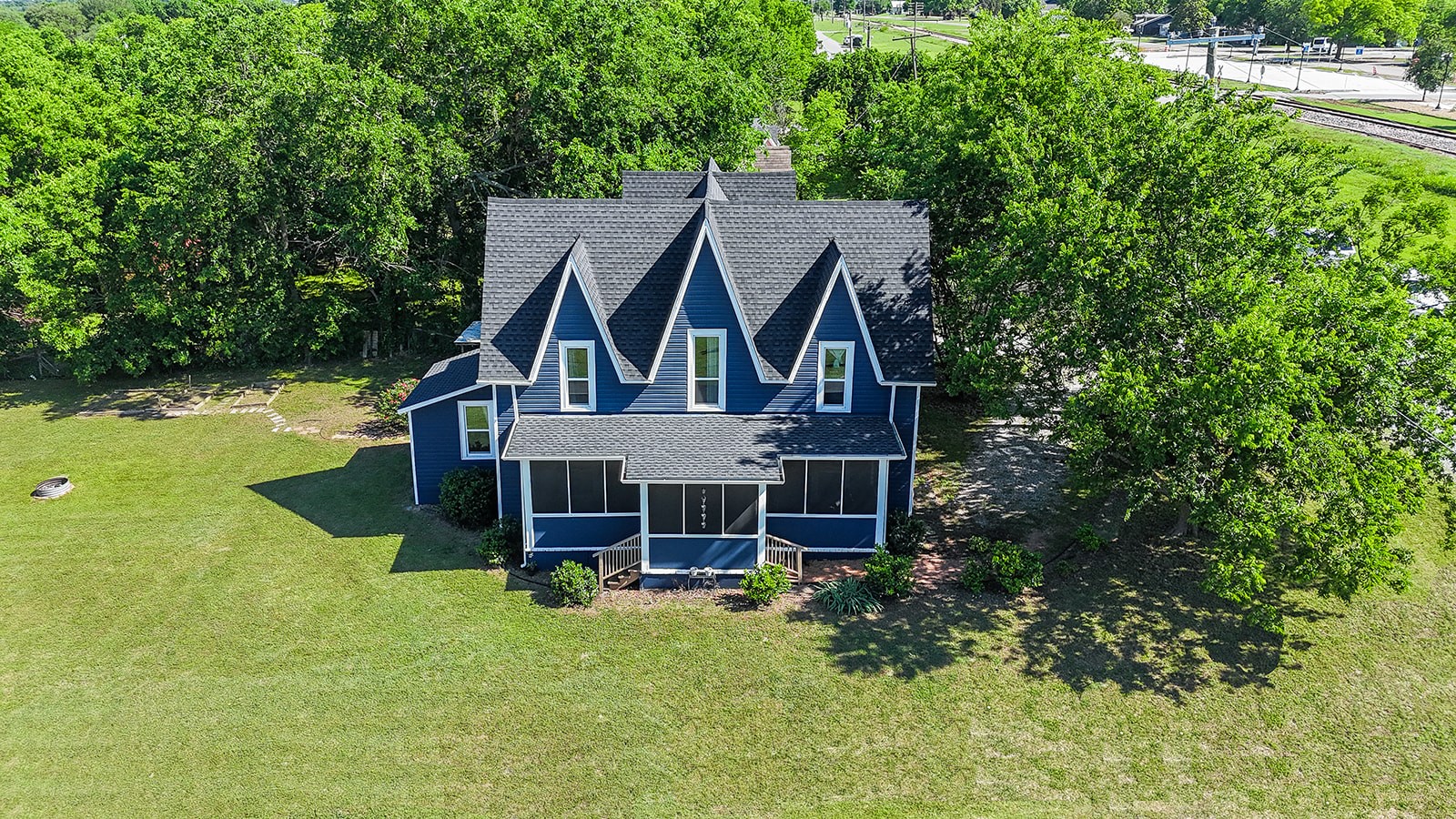453 E Marshall Street Van Alstyne TX 75495