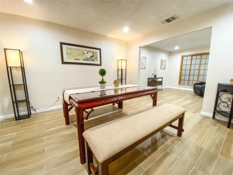 4250 Claremont Drive Grand Prairie TX 75052