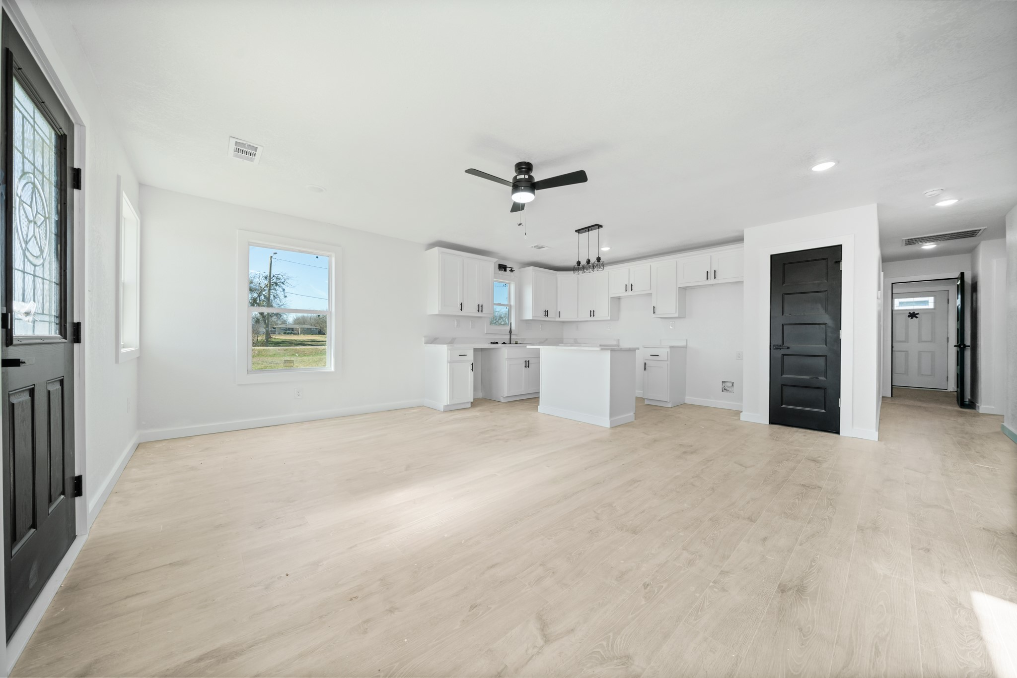 203 E South Street Itasca TX 76055
