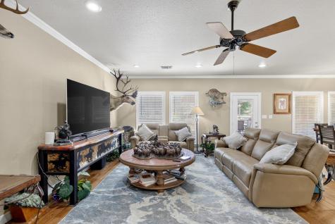 482 Center Hill Road Gainesville TX 76240
