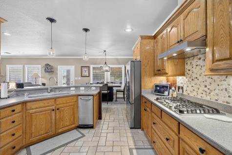 482 Center Hill Road Gainesville TX 76240