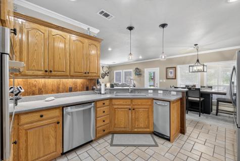 482 Center Hill Road Gainesville TX 76240