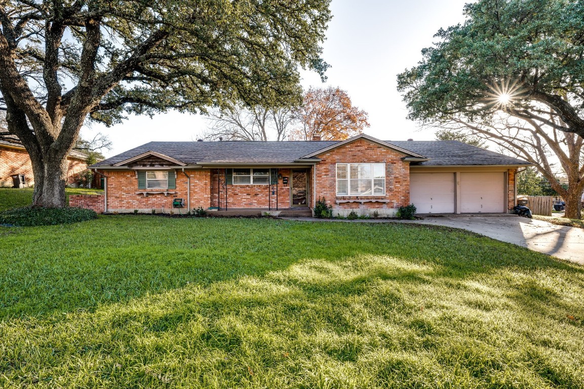 6041 Wedgmont Circle N Fort Worth TX 76133