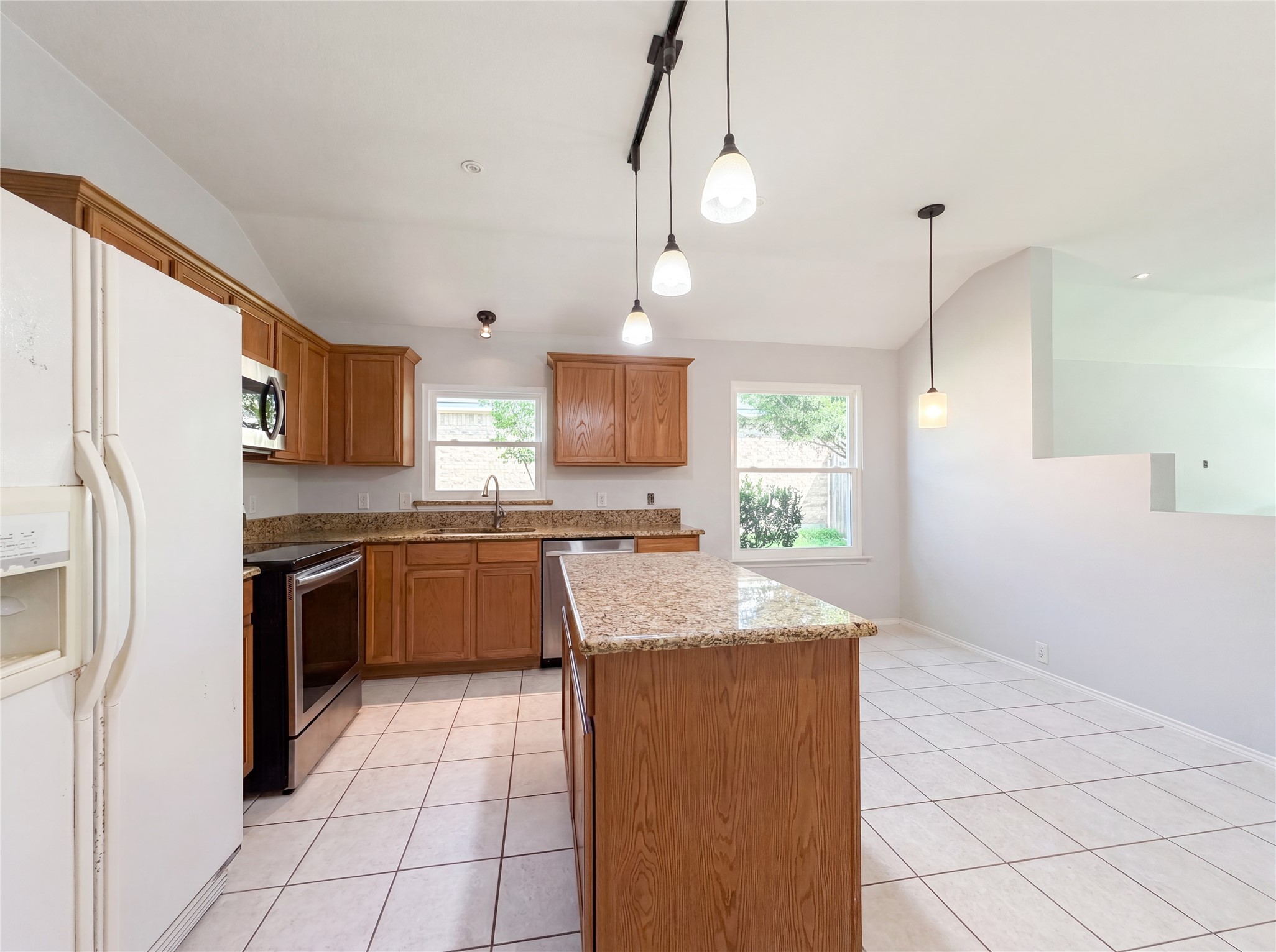 7103 Baybridge Drive Arlington TX 76002